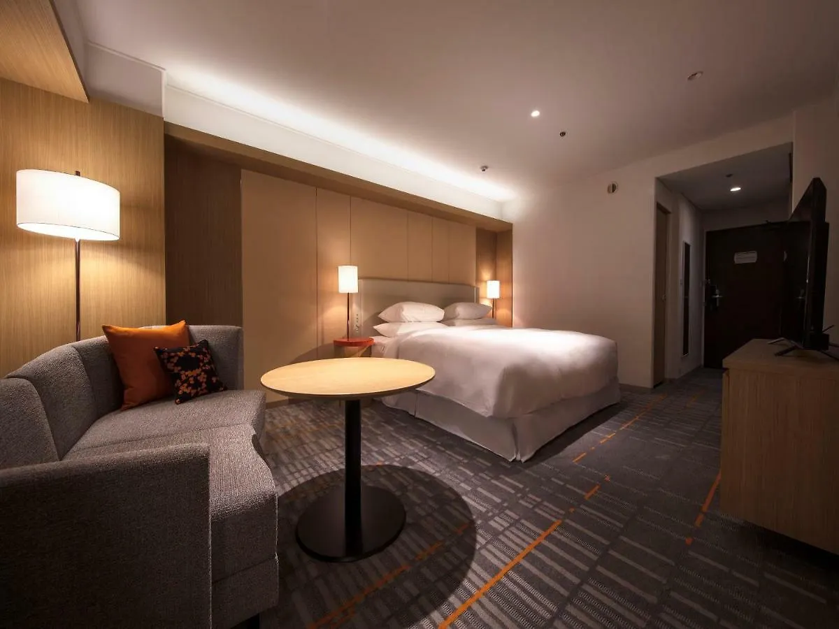 Sheraton Miyako Hotel Osaka 5*,